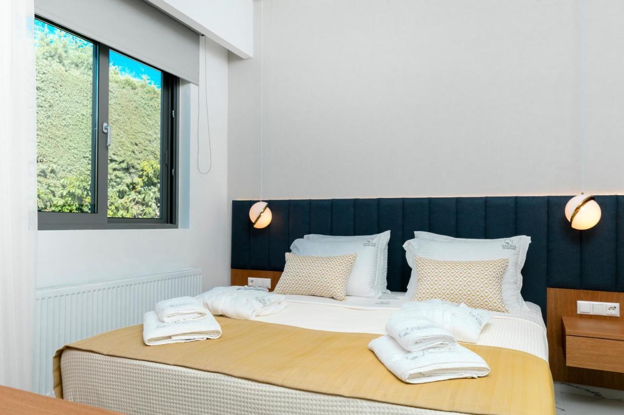Pachis Escape Suites Exterior foto